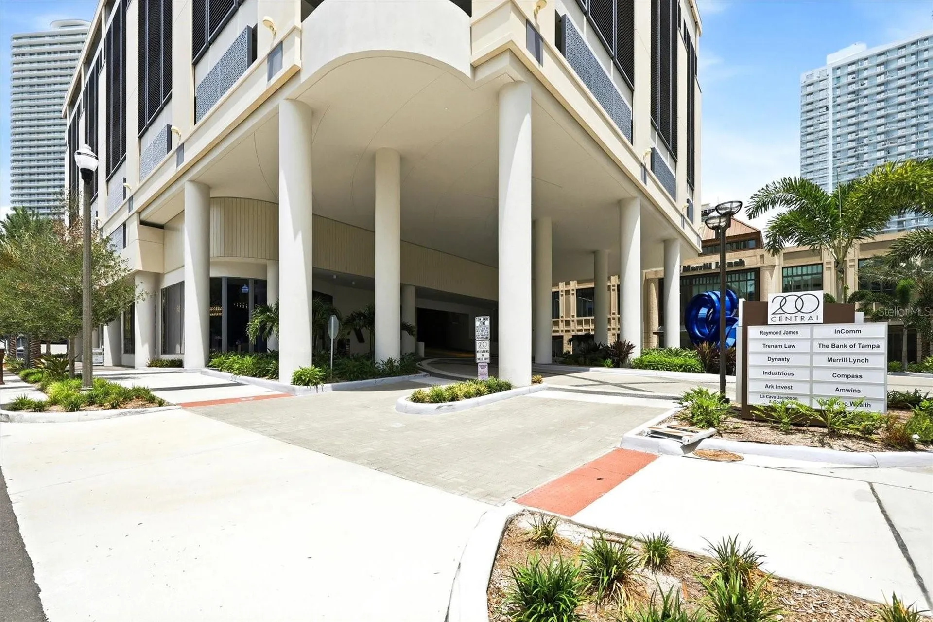 275 1st Avenue S St Petersburg FL 33701