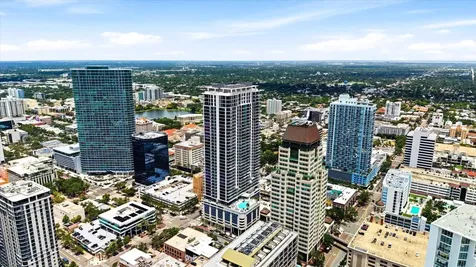 275 1st Avenue S St Petersburg FL 33701