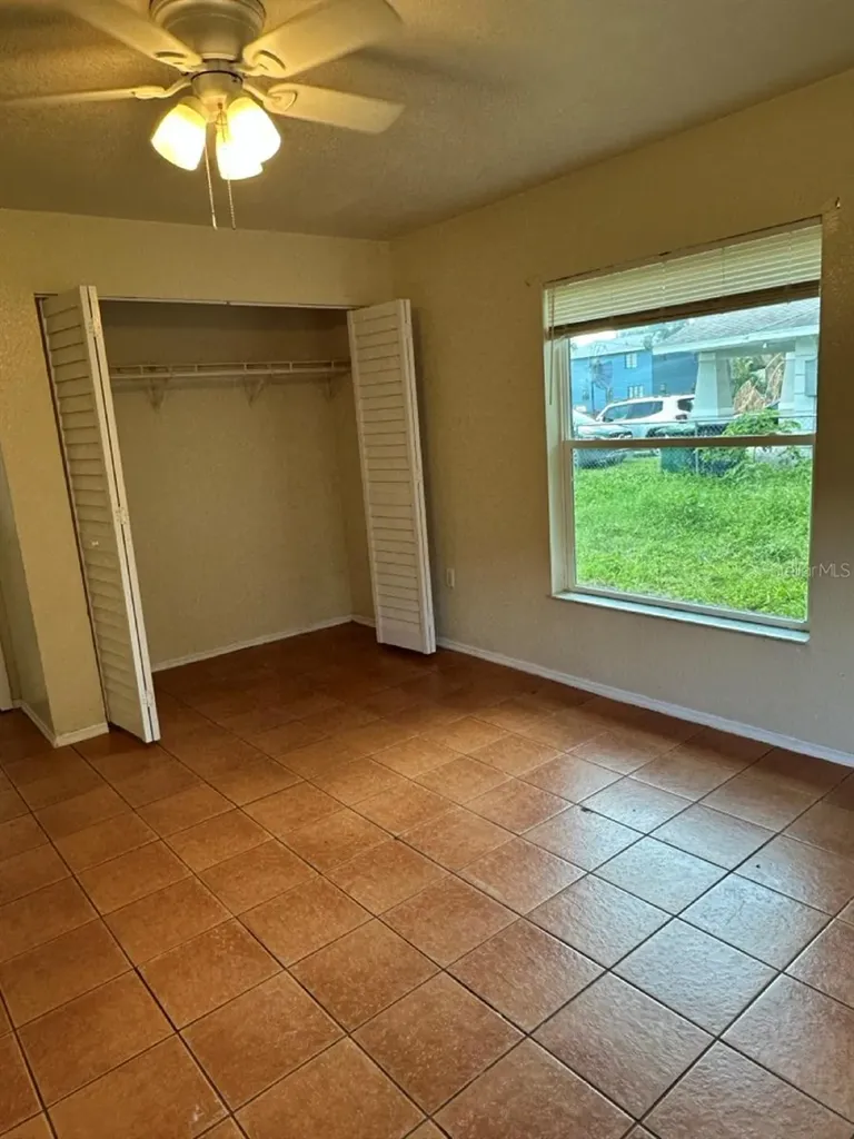 3613 E Chelsea Street Tampa FL 33610