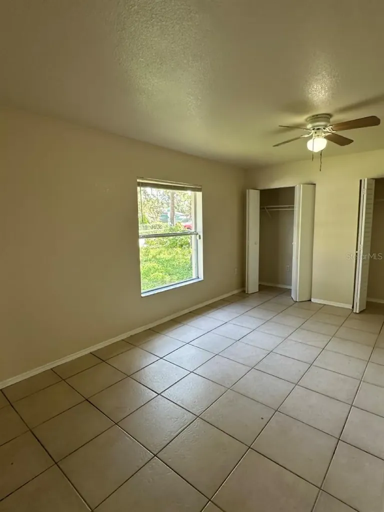 3613 E Chelsea Street Tampa FL 33610