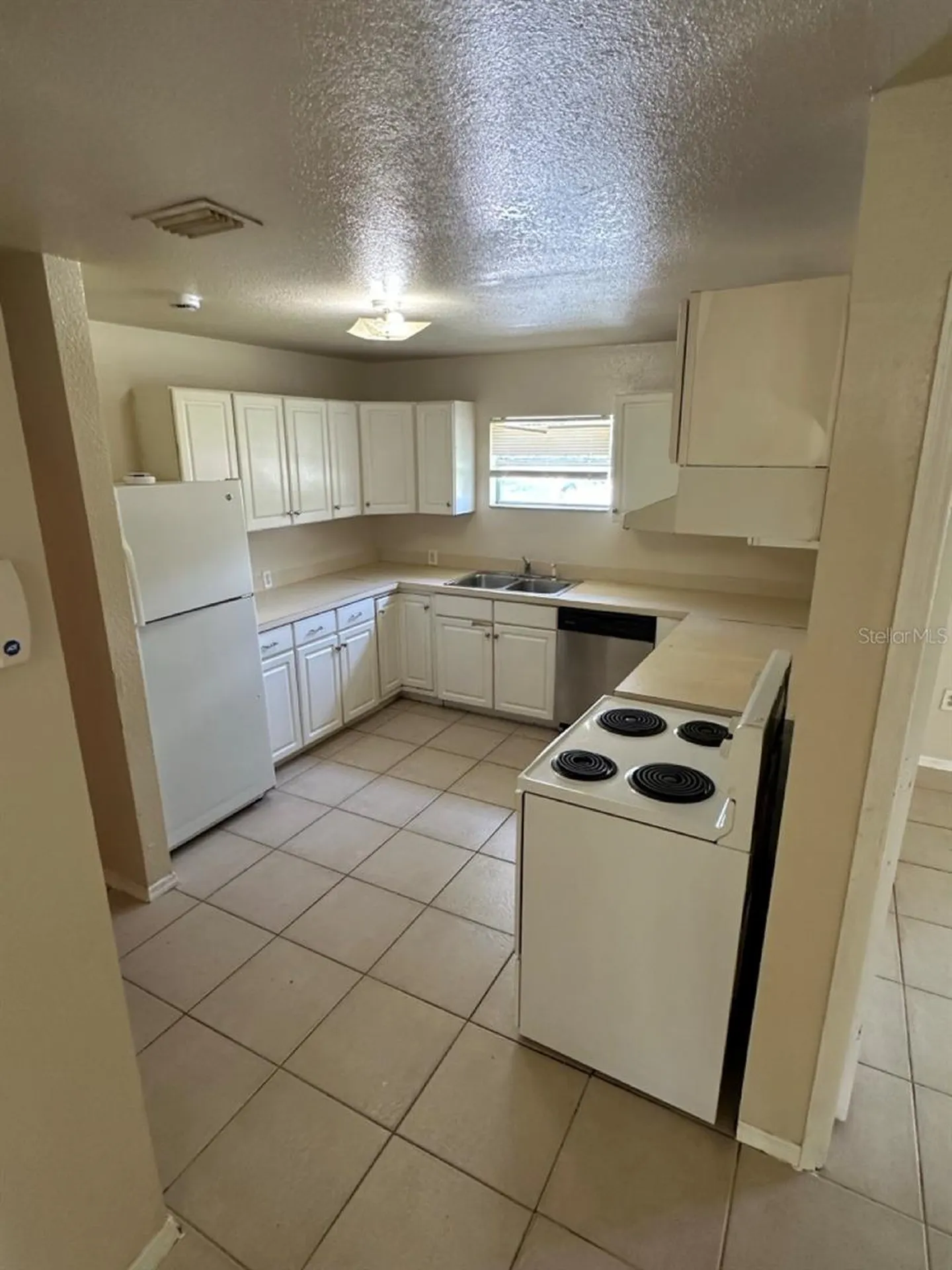 3613 E Chelsea Street Tampa FL 33610