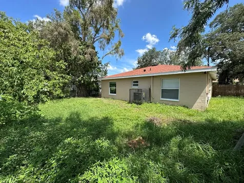 3613 E Chelsea Street Tampa FL 33610