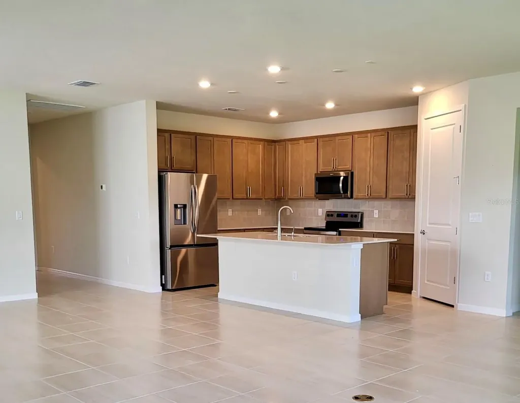 17391 Saw Palmetto Avenue Clermont FL 34714