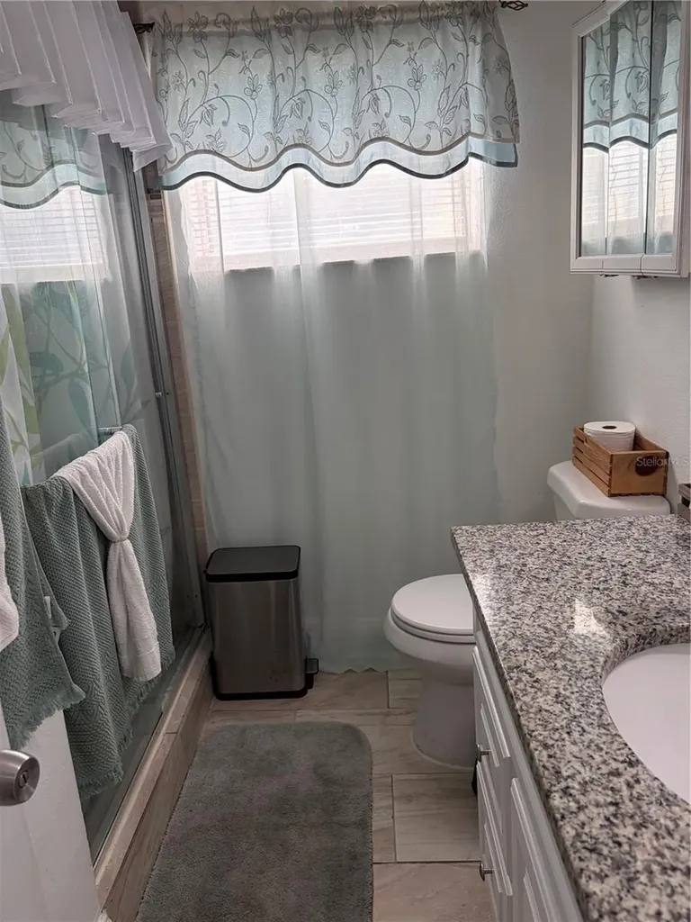 908 S Solandra Drive Orlando FL 32807