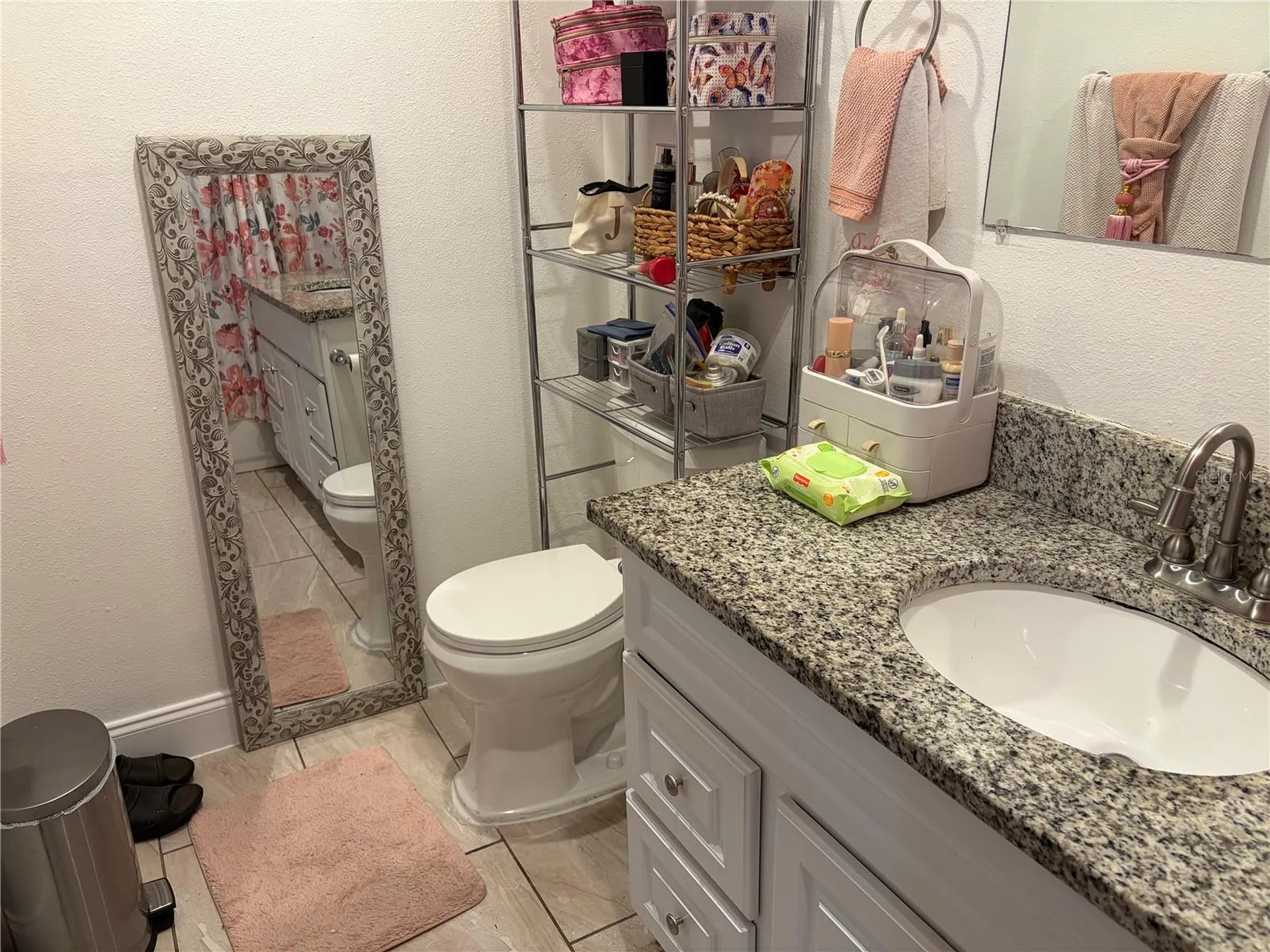 908 S Solandra Drive Orlando FL 32807