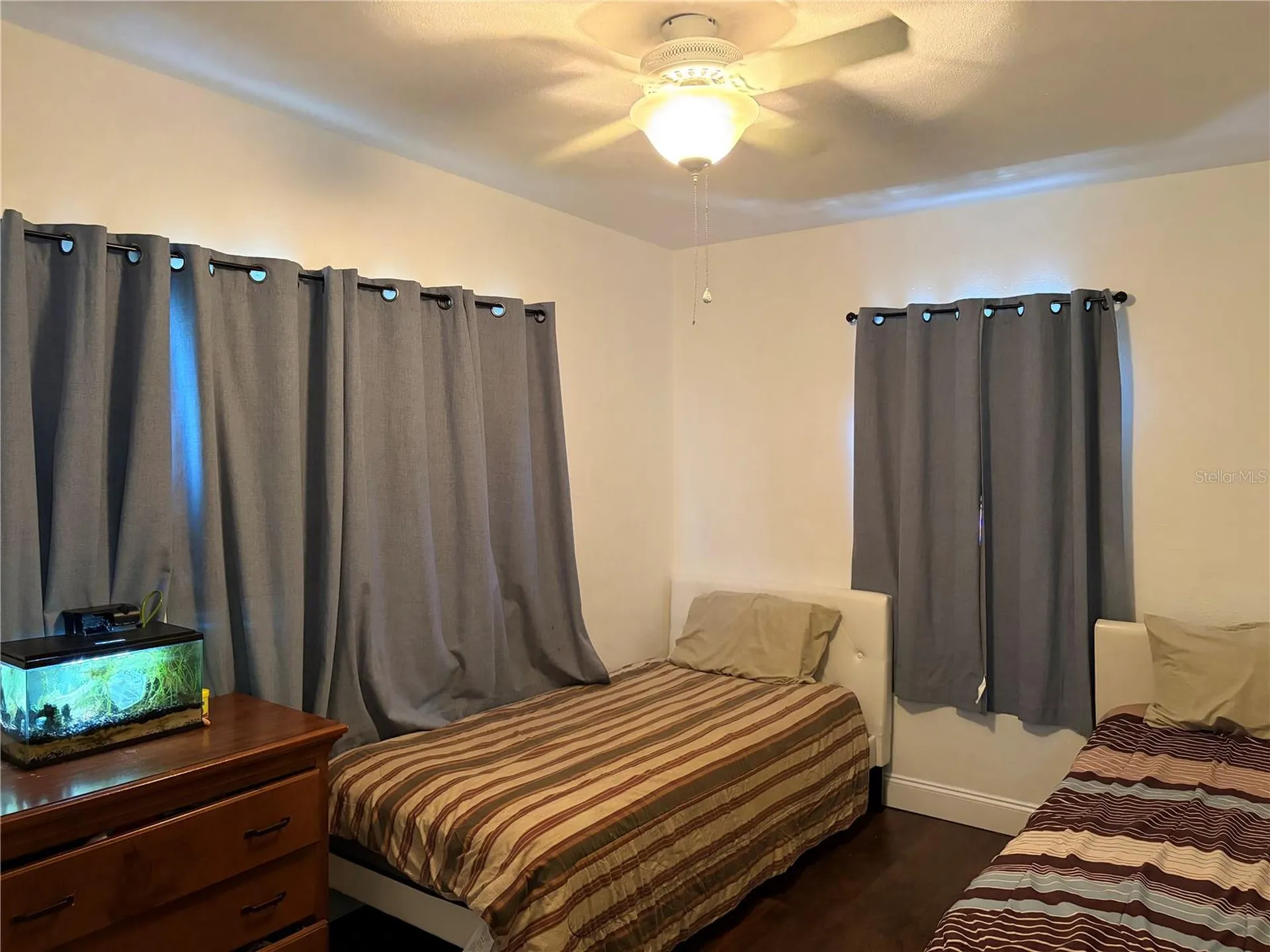 908 S Solandra Drive Orlando FL 32807