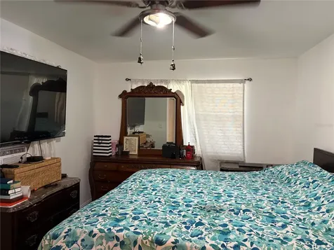 908 S Solandra Drive Orlando FL 32807