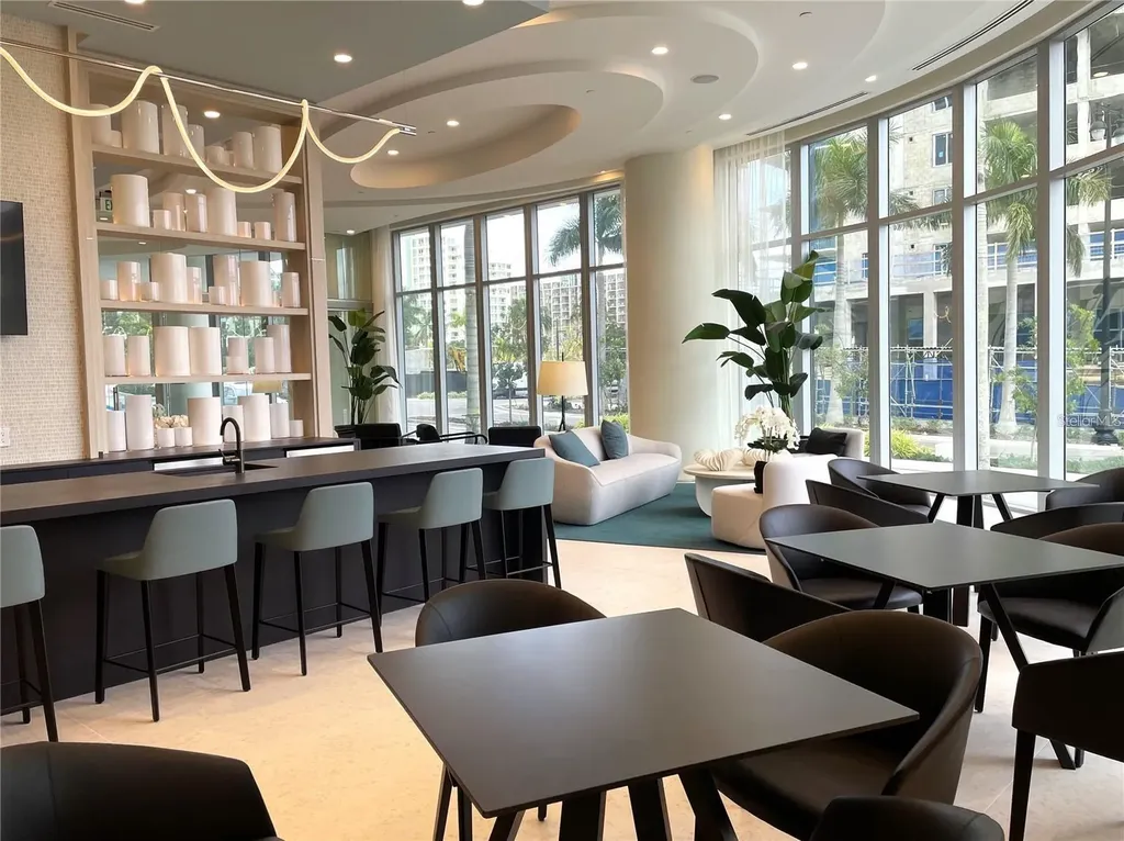 301 Quay Commons Sarasota FL 34236
