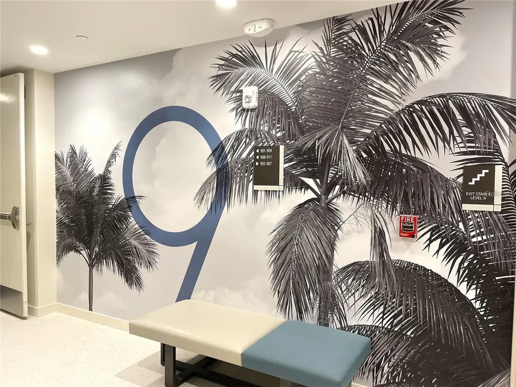 301 Quay Commons Sarasota FL 34236