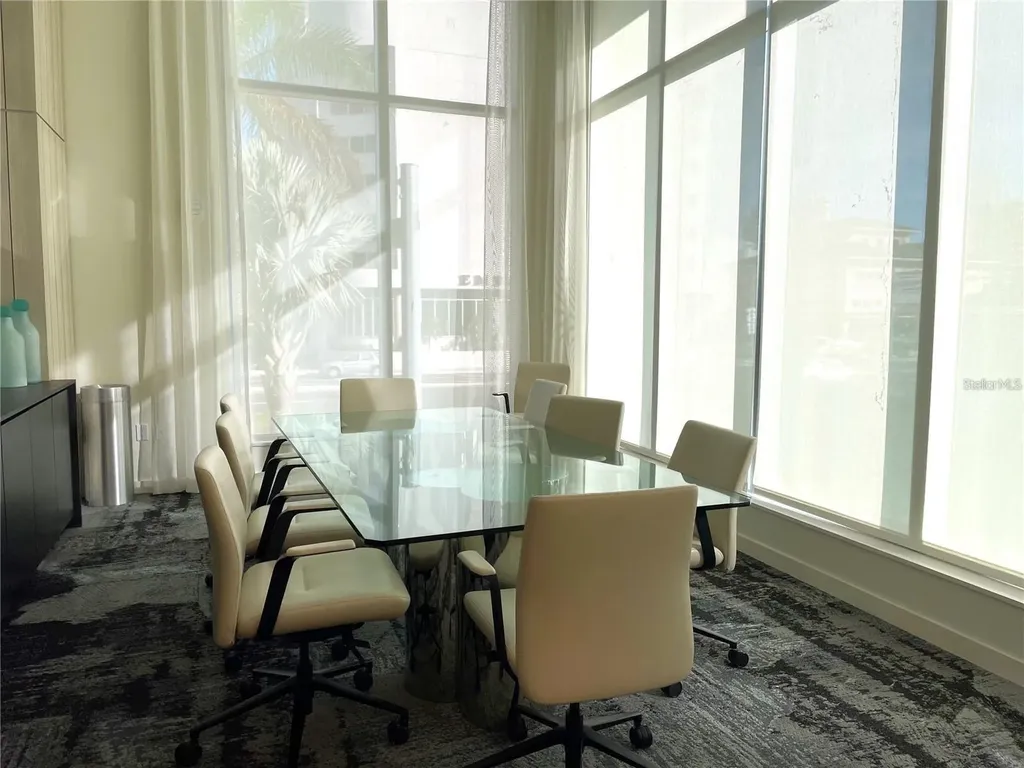 301 Quay Commons Sarasota FL 34236