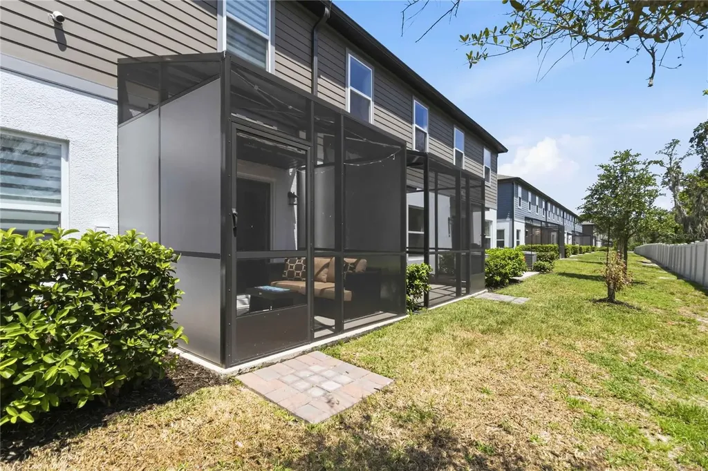 385 Cape Honeysuckle Place Sanford FL 32771