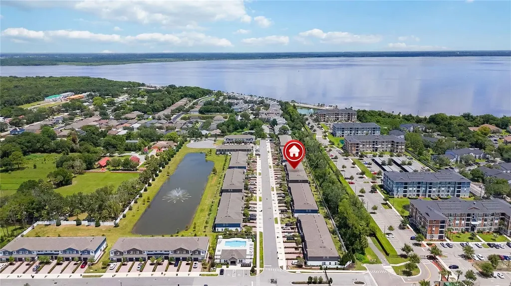 385 Cape Honeysuckle Place Sanford FL 32771