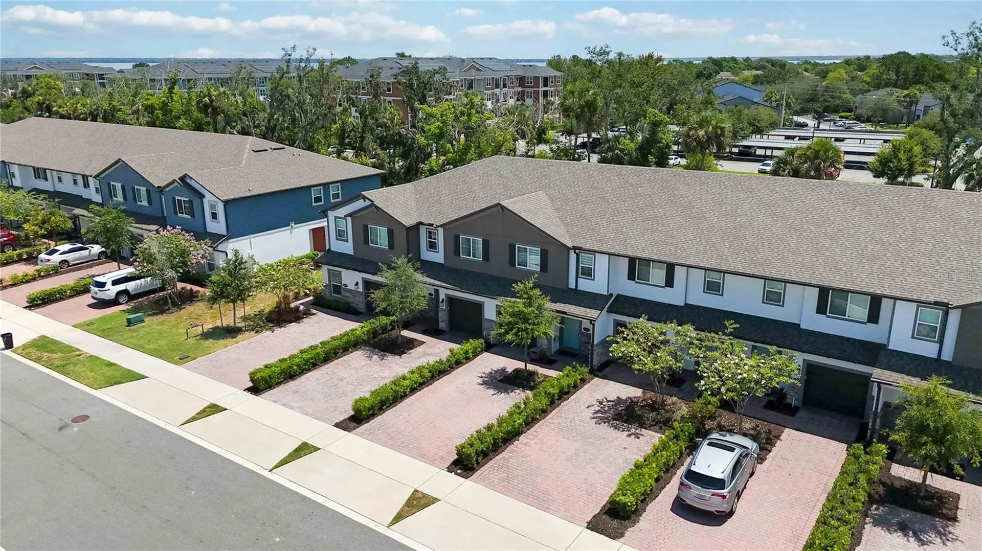 385 Cape Honeysuckle Place Sanford FL 32771