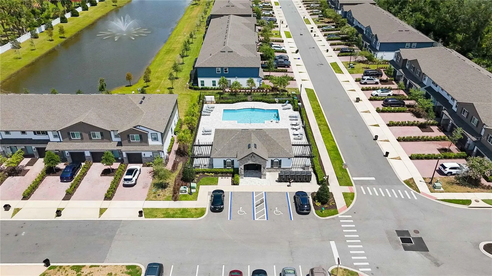 385 Cape Honeysuckle Place Sanford FL 32771
