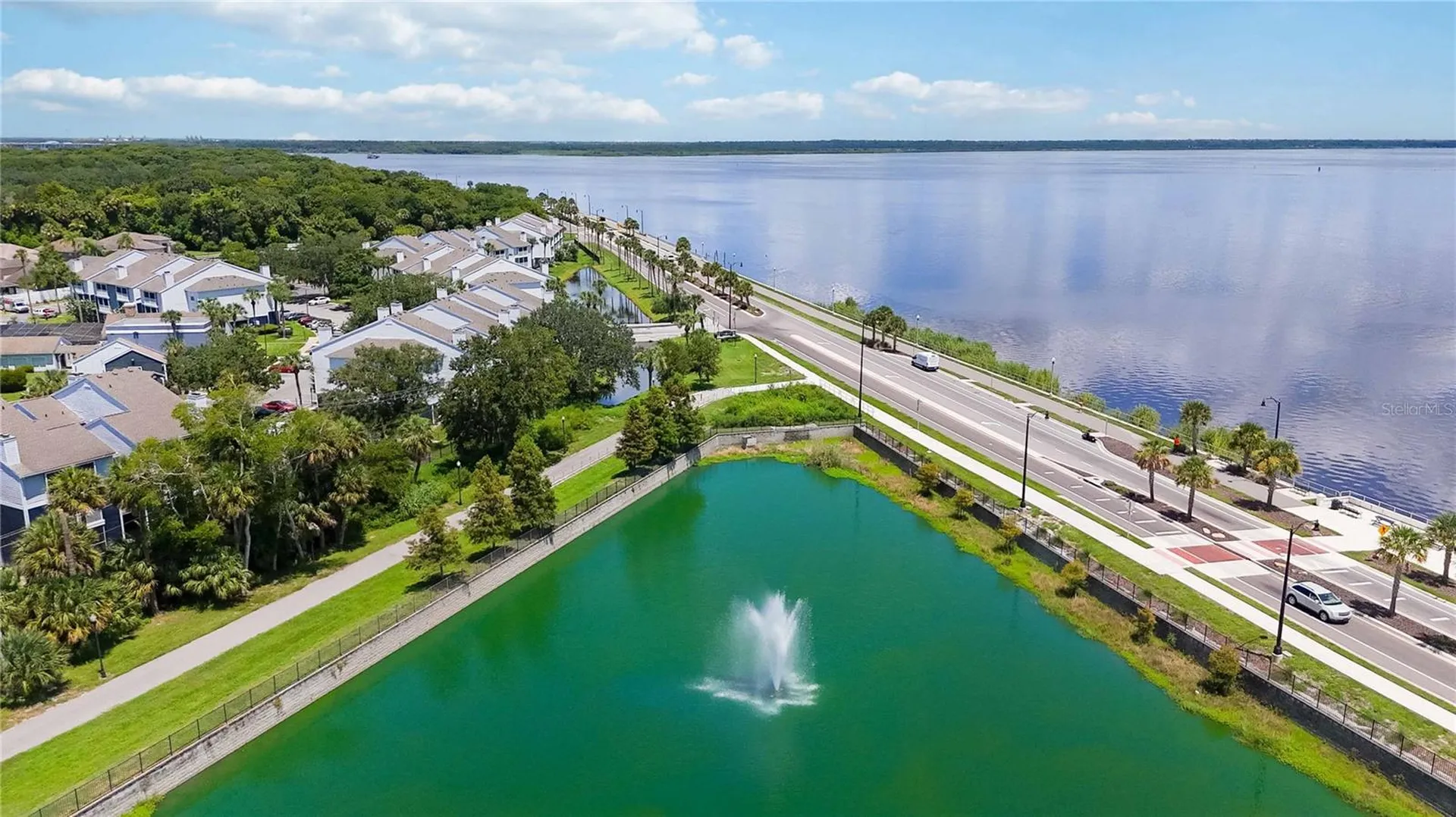 385 Cape Honeysuckle Place Sanford FL 32771