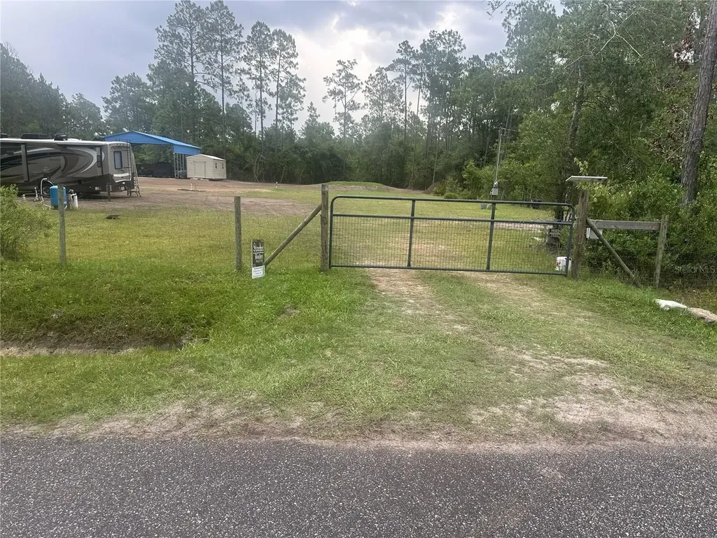 10220 Crotty Avenue Hastings FL 32145