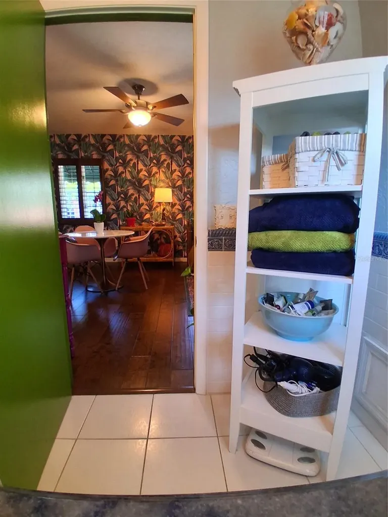 451 Woodland Drive Sarasota FL 34234