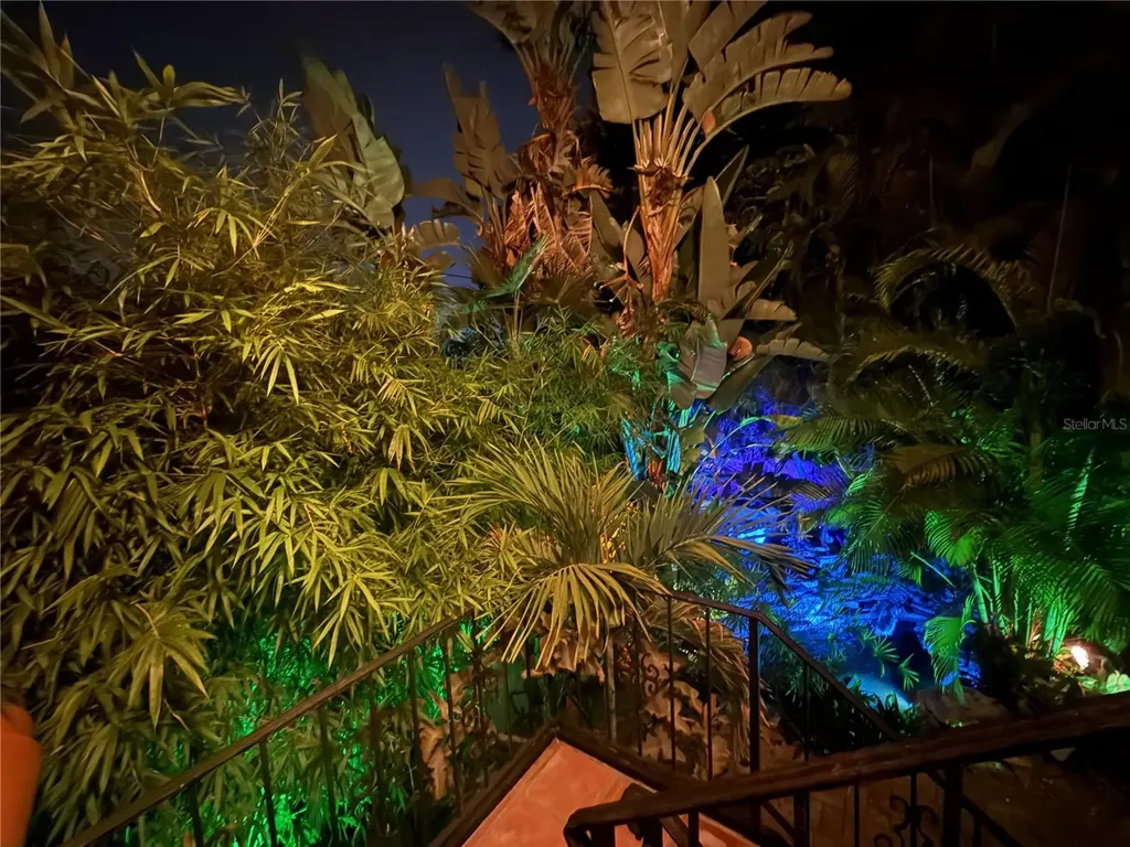 451 Woodland Drive Sarasota FL 34234