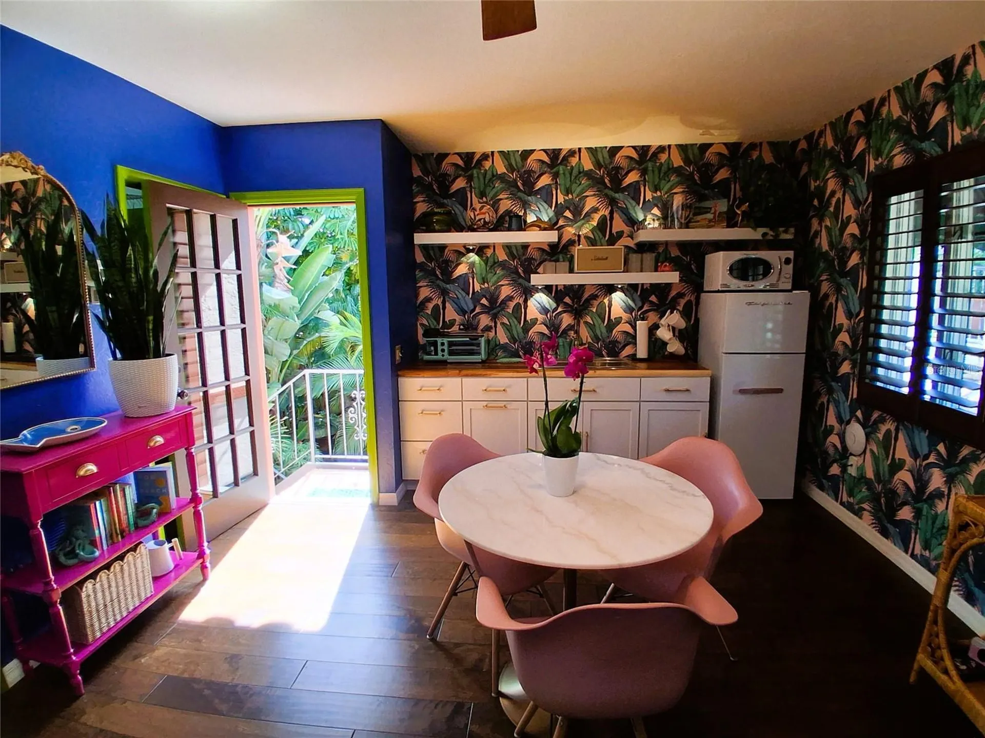 451 Woodland Drive Sarasota FL 34234