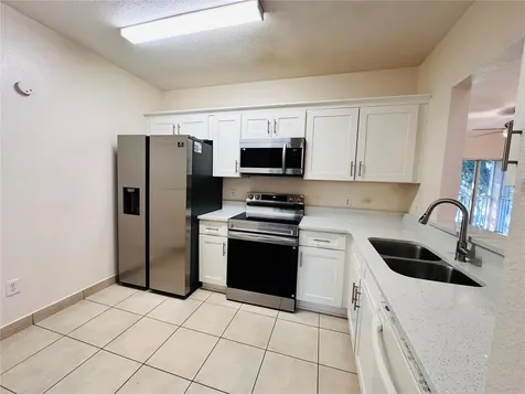 533 Villa Del Sol Circle Orlando FL 32824