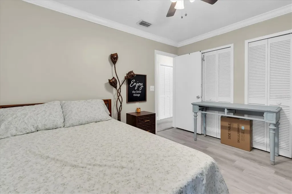 1901 Landside Drive Valrico FL 33594