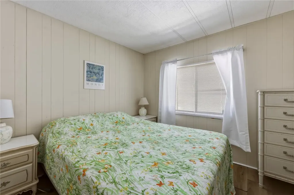 2100 Kings Highway Port Charlotte FL 33980