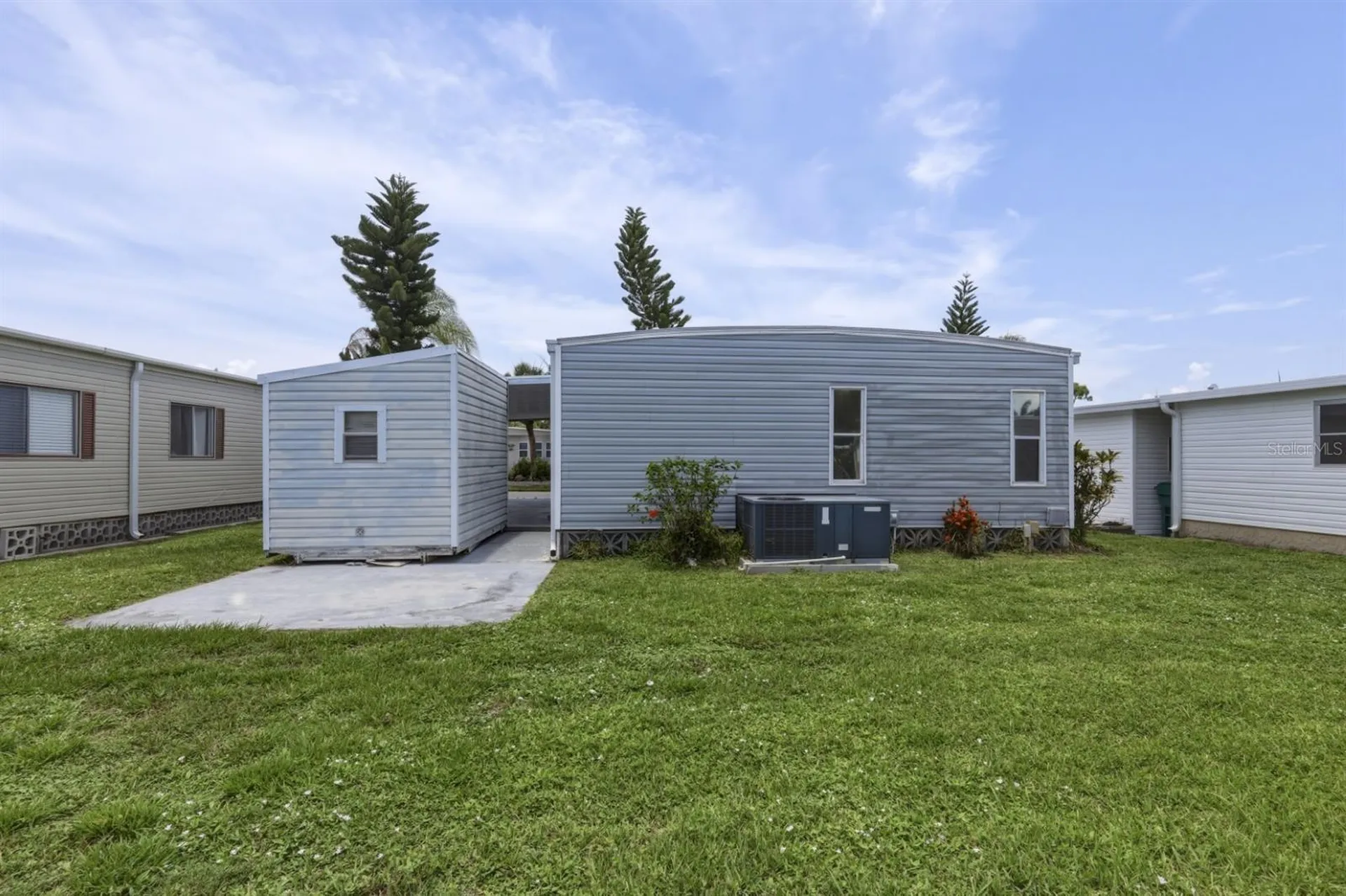 2100 Kings Highway Port Charlotte FL 33980