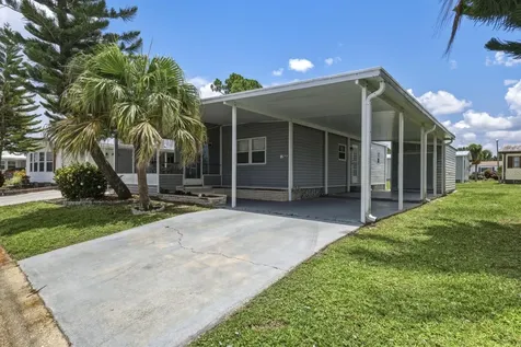 2100 Kings Highway Port Charlotte FL 33980