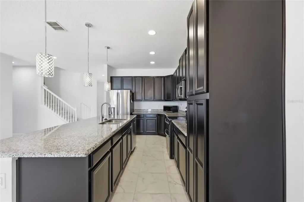 2252 Rush Bay Way Orlando FL 32824