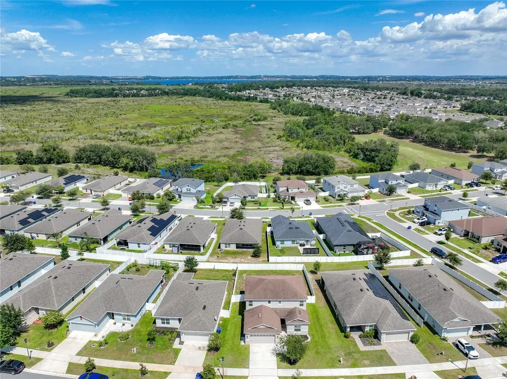 405 Kestrel Drive Groveland FL 34736
