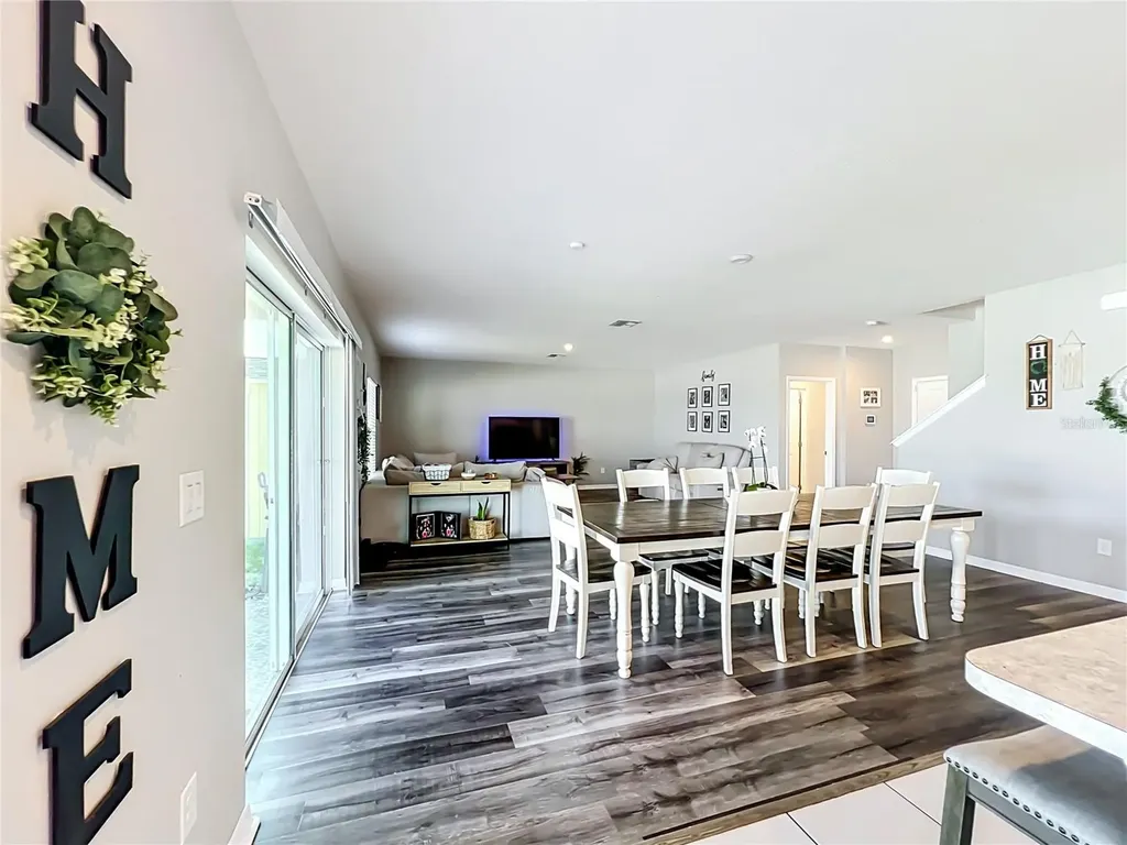 405 Kestrel Drive Groveland FL 34736