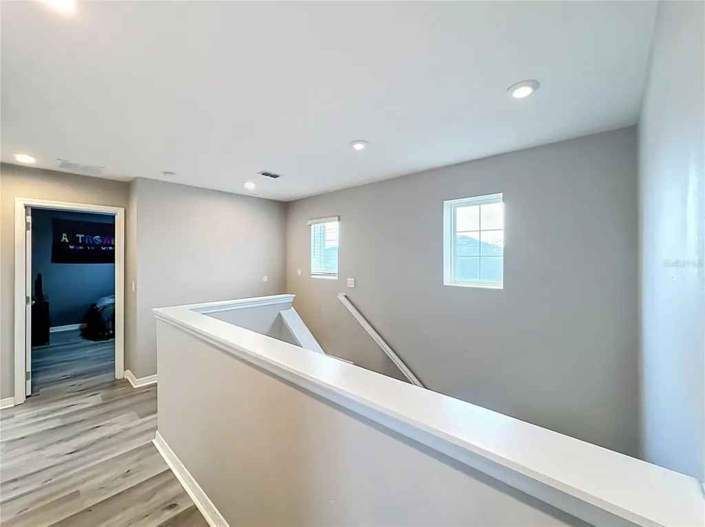 405 Kestrel Drive Groveland FL 34736