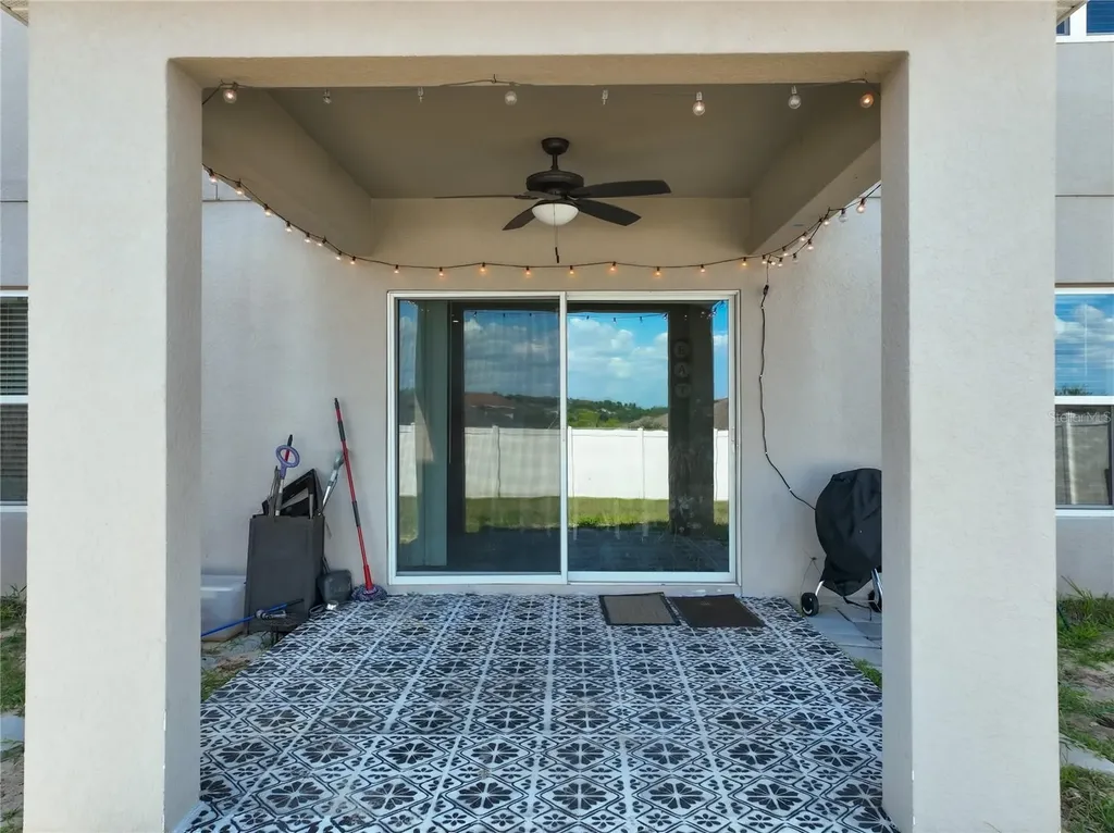 405 Kestrel Drive Groveland FL 34736