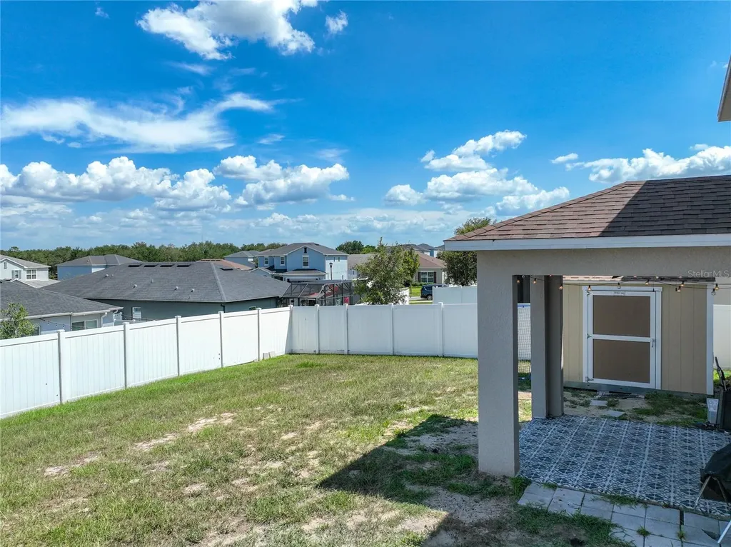 405 Kestrel Drive Groveland FL 34736