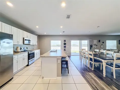 405 Kestrel Drive Groveland FL 34736