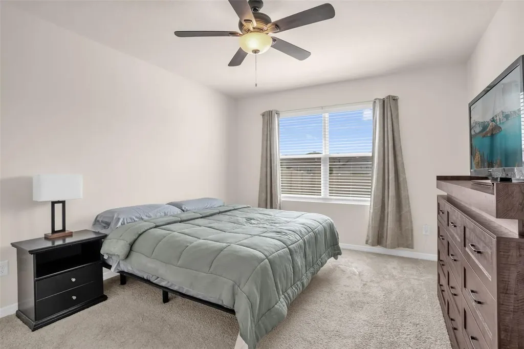 5242 Mahogany Drive Mount Dora FL 32757