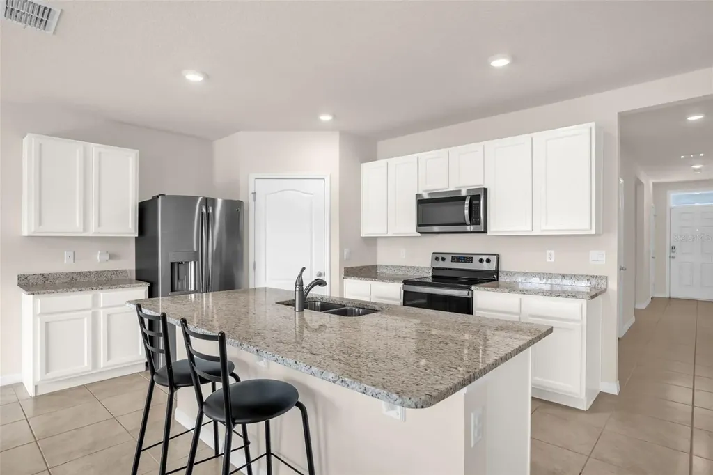 5242 Mahogany Drive Mount Dora FL 32757