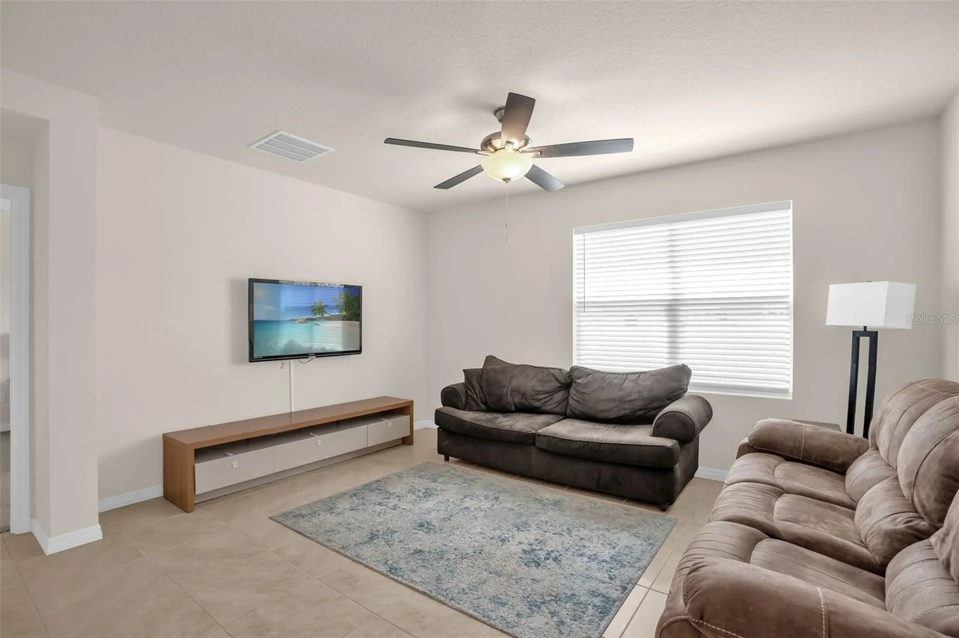 5242 Mahogany Drive Mount Dora FL 32757