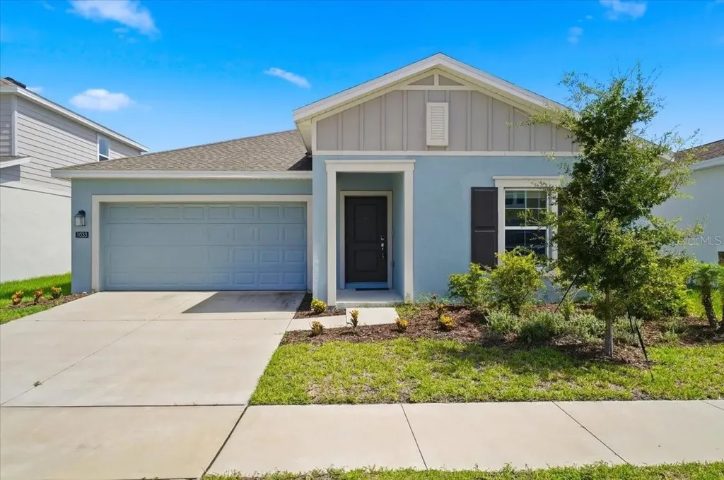 1033 Holden Way Eagle Lake FL 33839