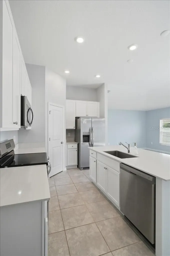1033 Holden Way Eagle Lake FL 33839