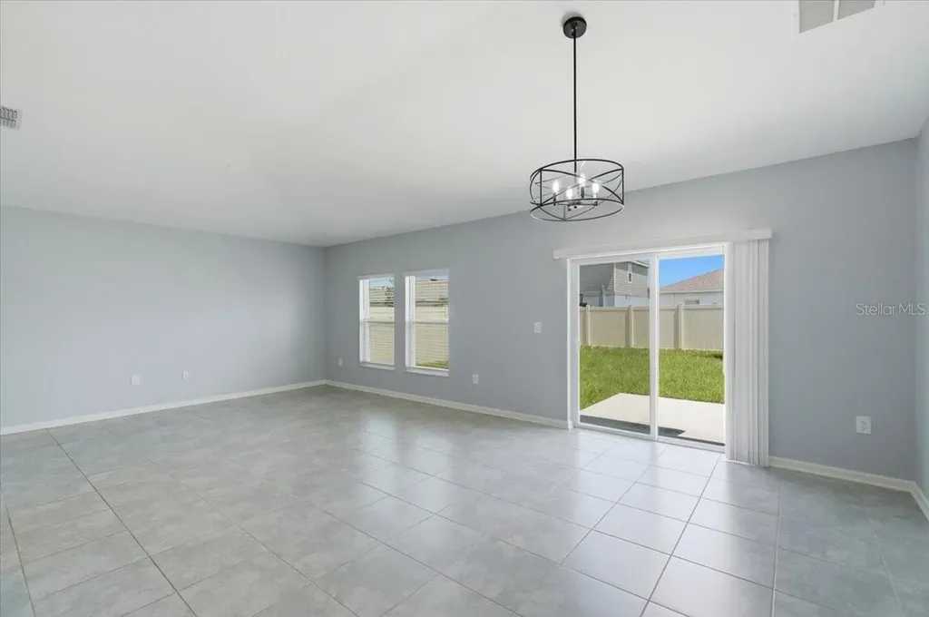 1033 Holden Way Eagle Lake FL 33839