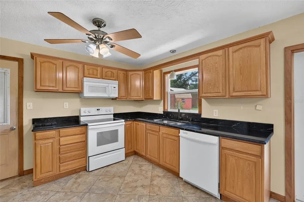 1901 NE 52nd Street Ocala FL 34479