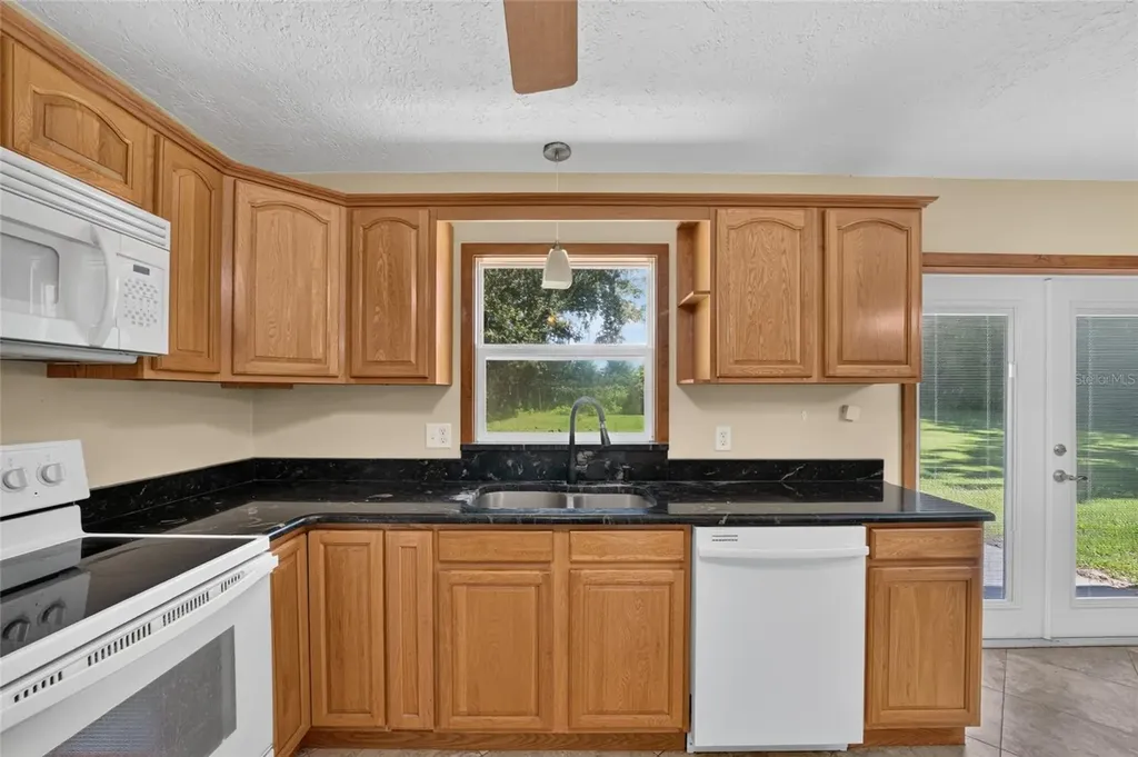 1901 NE 52nd Street Ocala FL 34479