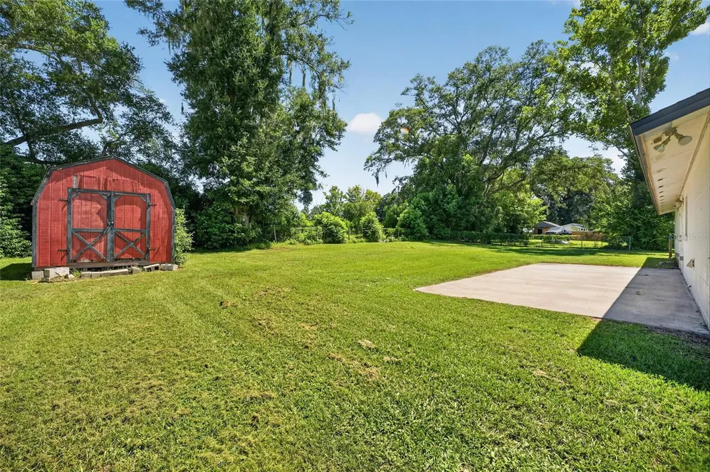 1901 NE 52nd Street Ocala FL 34479