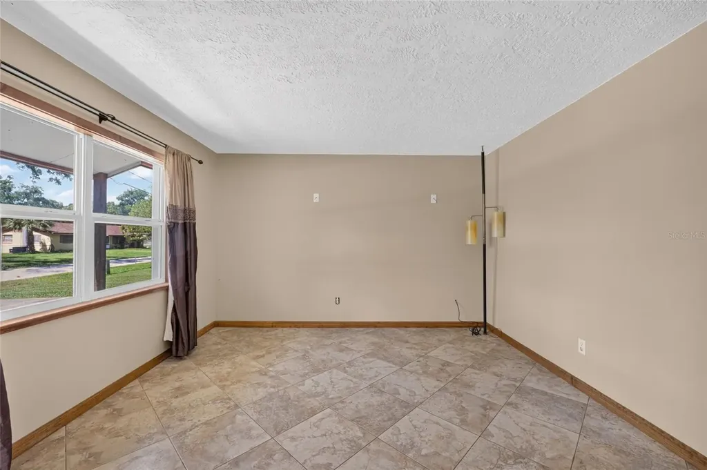 1901 NE 52nd Street Ocala FL 34479