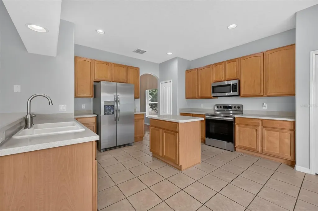 9931 Heron Pointe Drive Orlando FL 32832