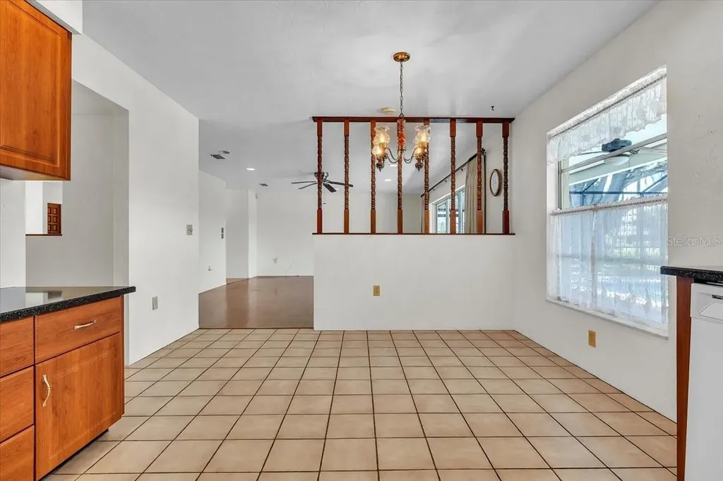 5012 Palm Aire Drive Sarasota FL 34243