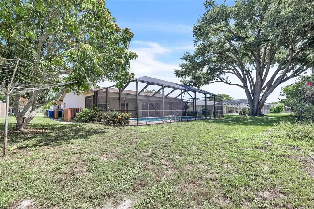 5012 Palm Aire Drive Sarasota FL 34243