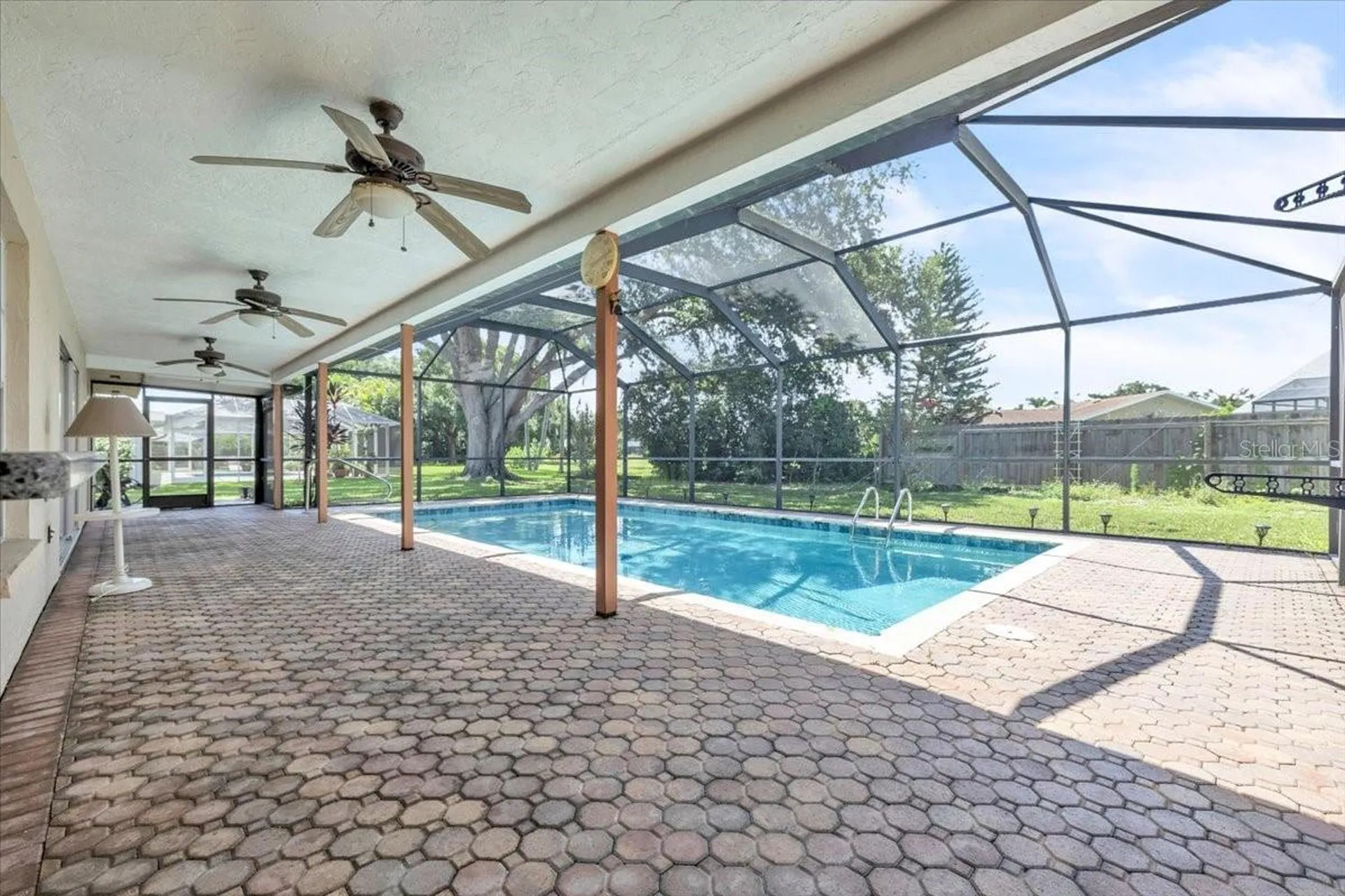 5012 Palm Aire Drive Sarasota FL 34243