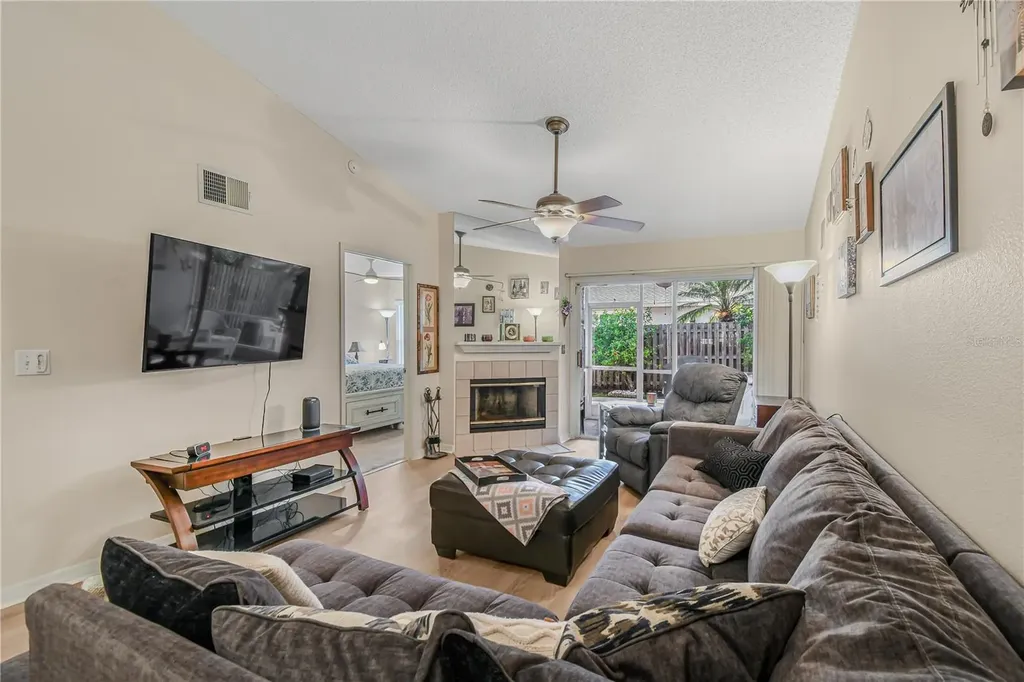 2586 Pine Cove Lane Clearwater FL 33761